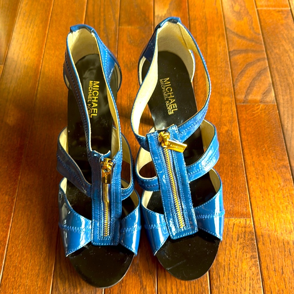 Michael Kors leather heels Size: 11
